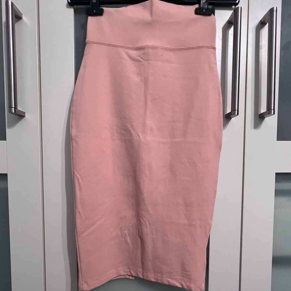 Bebe midi skirt